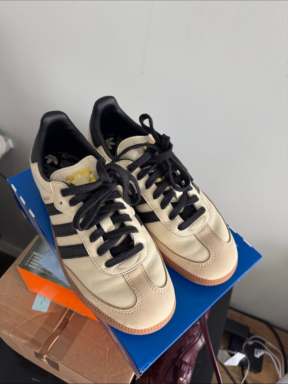 adidas Samba Cream and Black Leather Sneakers with Gum Sole - Picture 2 of 4
